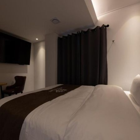 Hotel In Cafe Doksan Seoul Eksteriør billede
