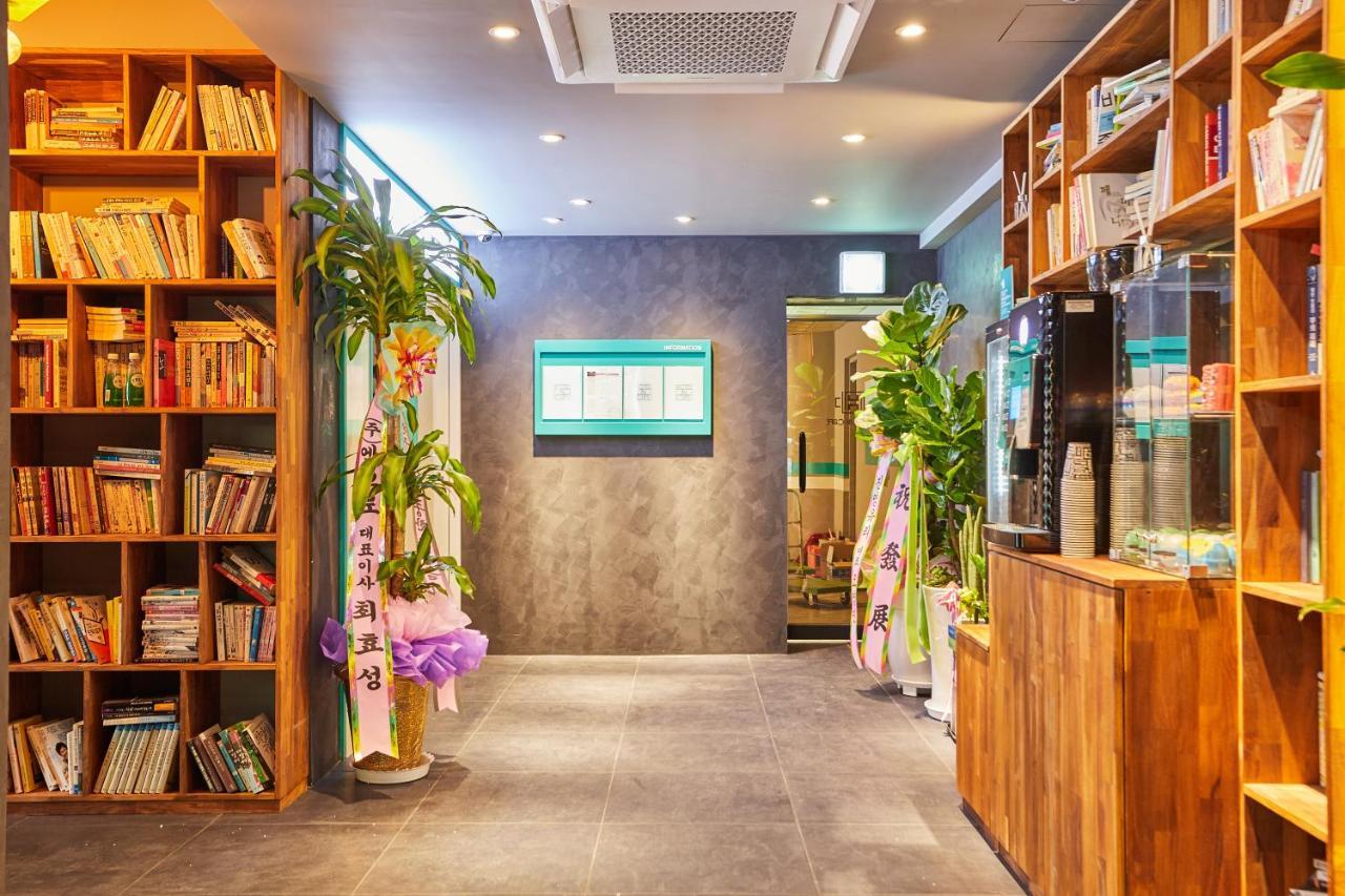 Hotel In Cafe Doksan Seoul Eksteriør billede