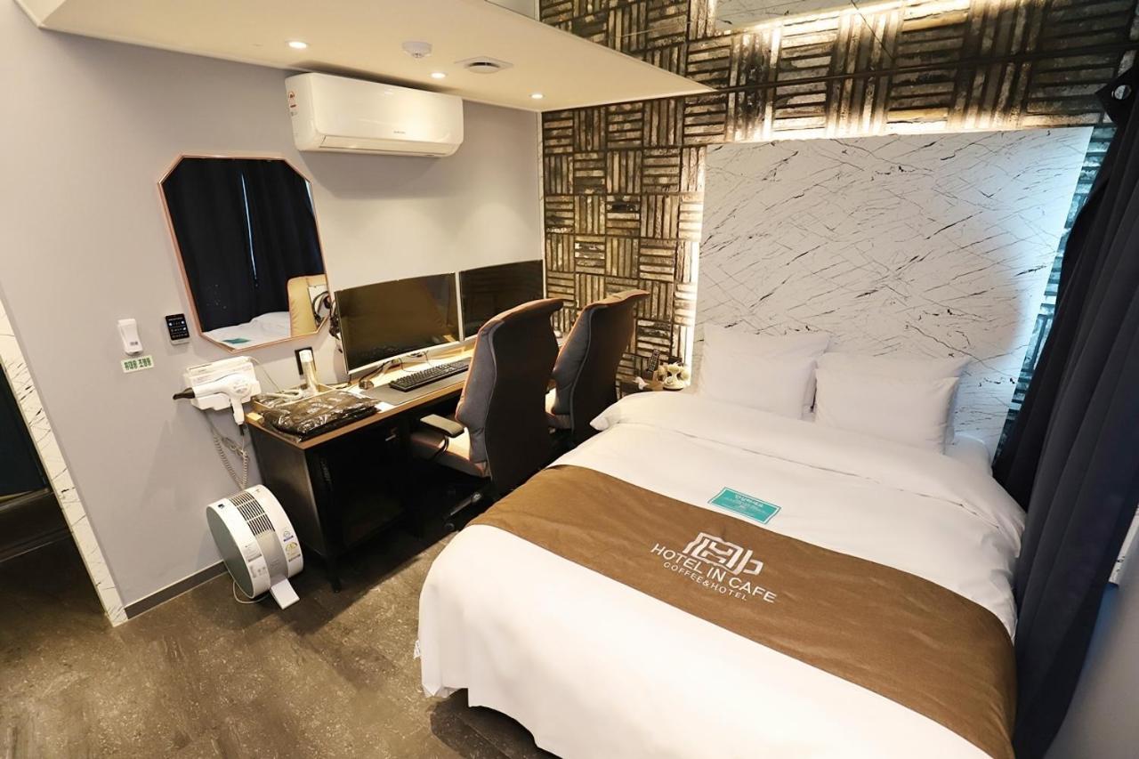 Hotel In Cafe Doksan Seoul Værelse billede