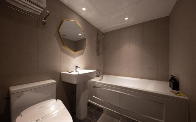 Hotel In Cafe Doksan Seoul Eksteriør billede